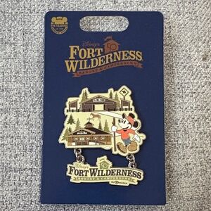 Disney World 50th Anniversary Fort Wilderness Resort Campground Mickey Pin NEW